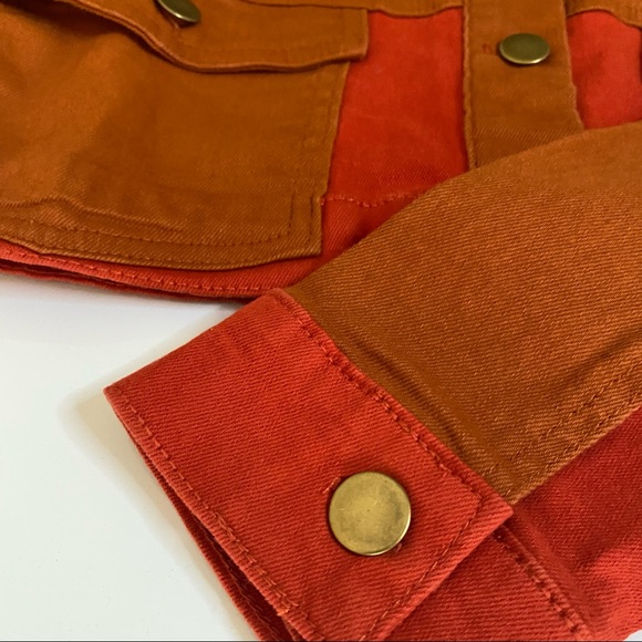 Fashion Nova Crop Denim Jacket Small NWT - Picture 5 of 9